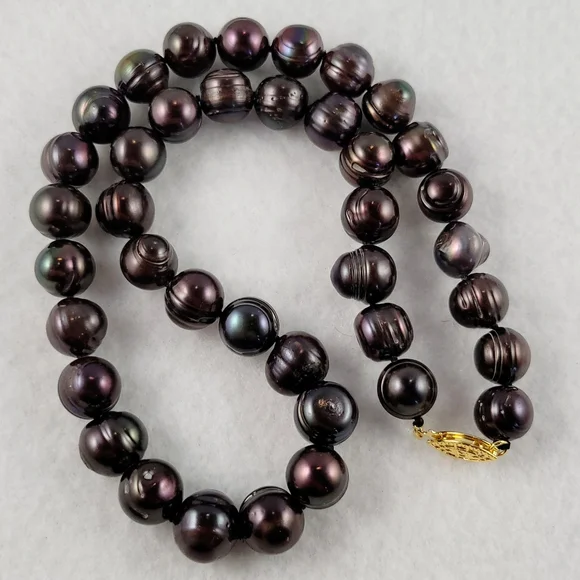 REAL 10-11mm Bordeaux Black Pearl Necklace - Picture 7 of 11